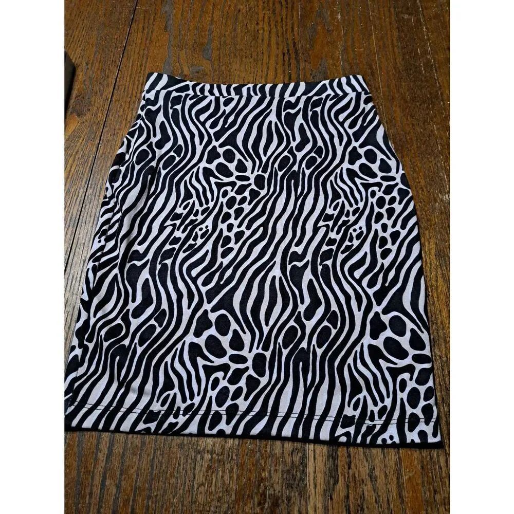Size 0 ASOS Tan Black Zebra Animal Stripe Mini Micro Skirt